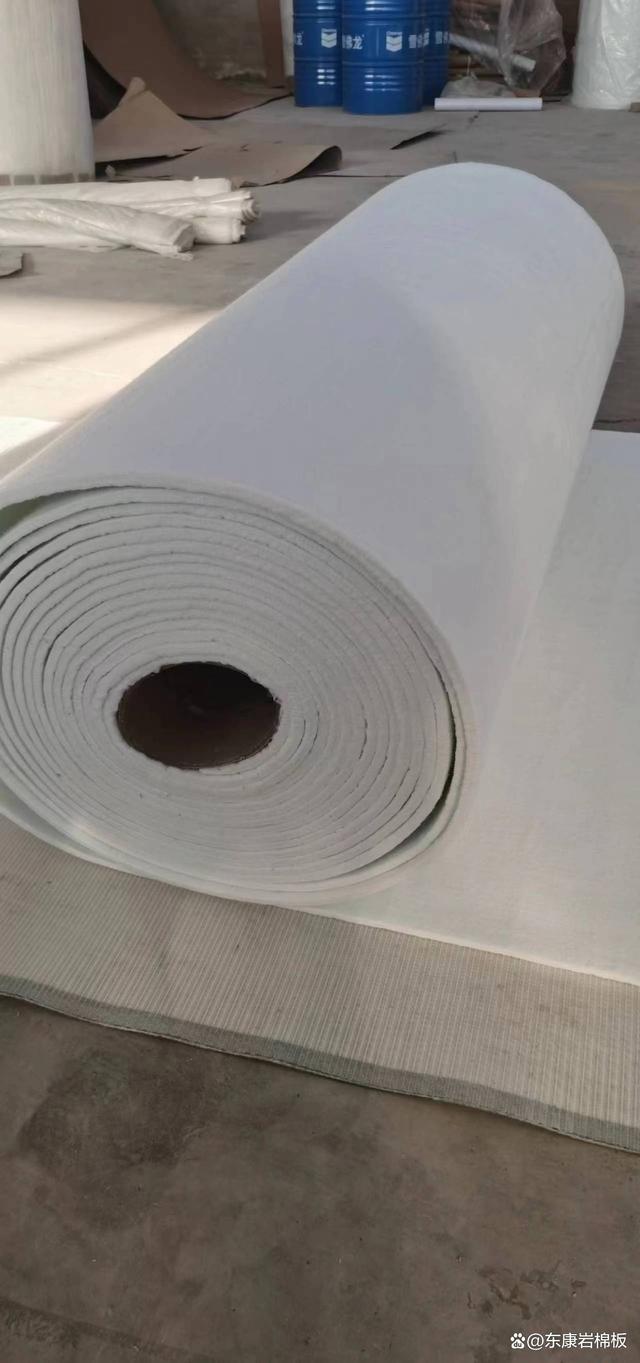 氣凝膠保溫材料是什么？從原理到河北產業的優勢解讀